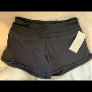 NEW with tag Lululemon groovy run short SE